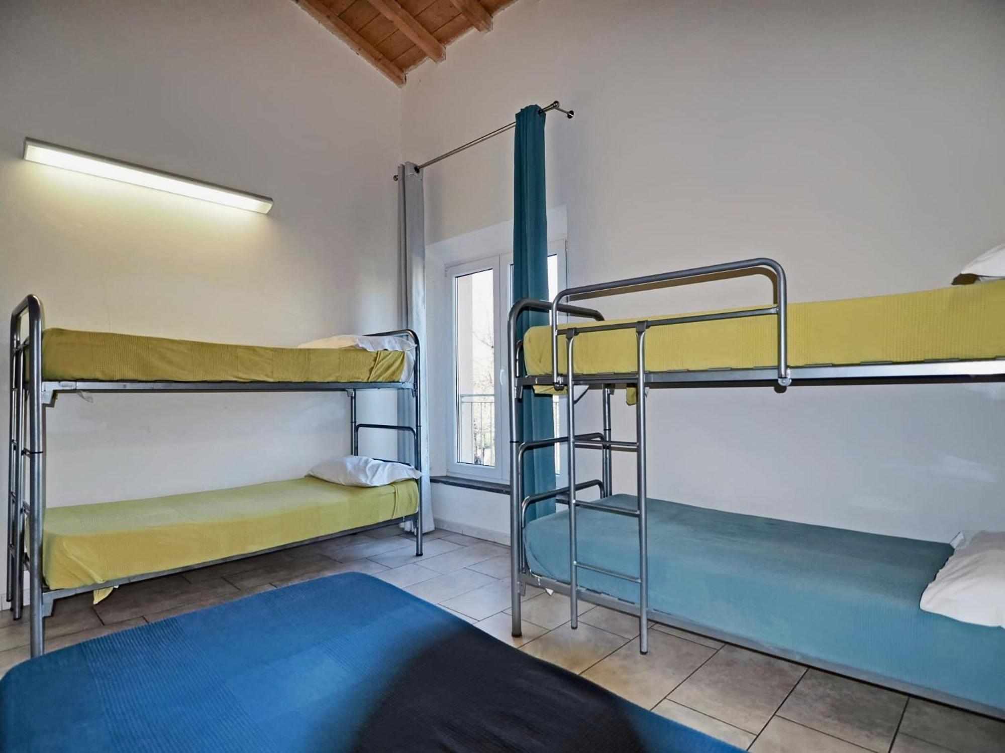 La Salana Hostel *