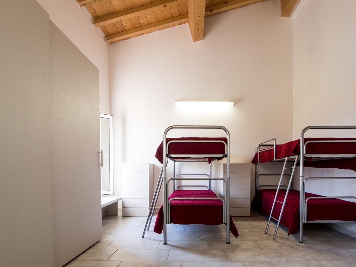 Hostel La Salana *